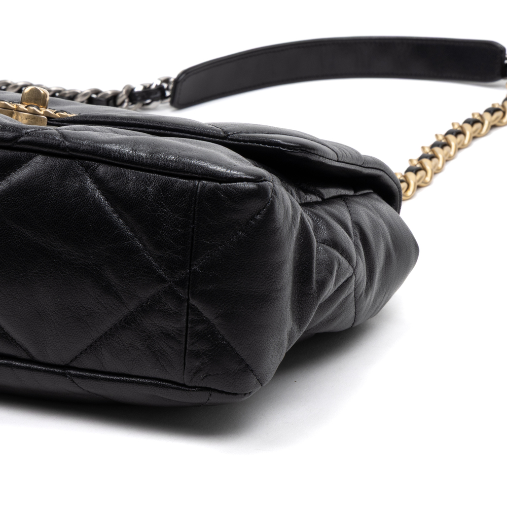Chanel Classic 19 Flap Large - Picture 8 of 11